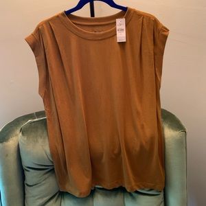 LOFT - NWT - Pleated Muscle Tee in Bronze Brown - Size M
